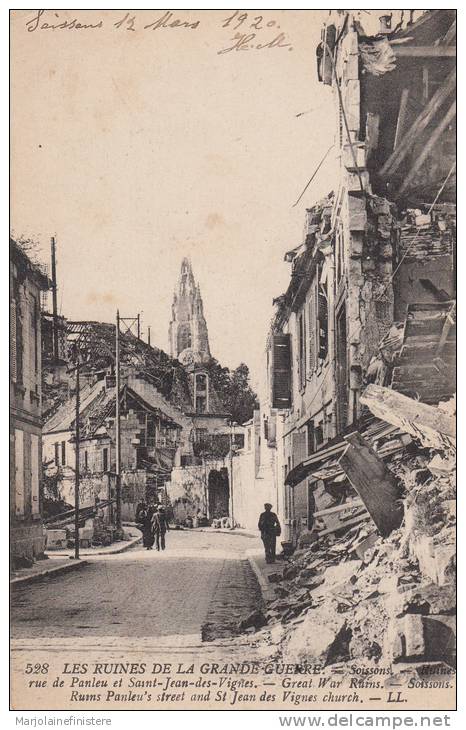 Dép. 02 - SOISSONS. - Les Ruines De La Grande Guerre. Circulée 1920. Animée. LL N° 528 - Soissons