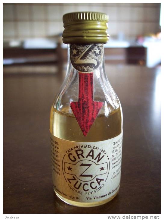 Gran Zucca Liquore Finissimo: Bottiglia Mignon Tappo Metallo. Rabarzucca Spa Milano - Spiritus