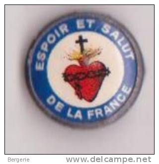 Broche   Espoir Et Salut  De La France   " Coeur De Vendée " - 1914-18