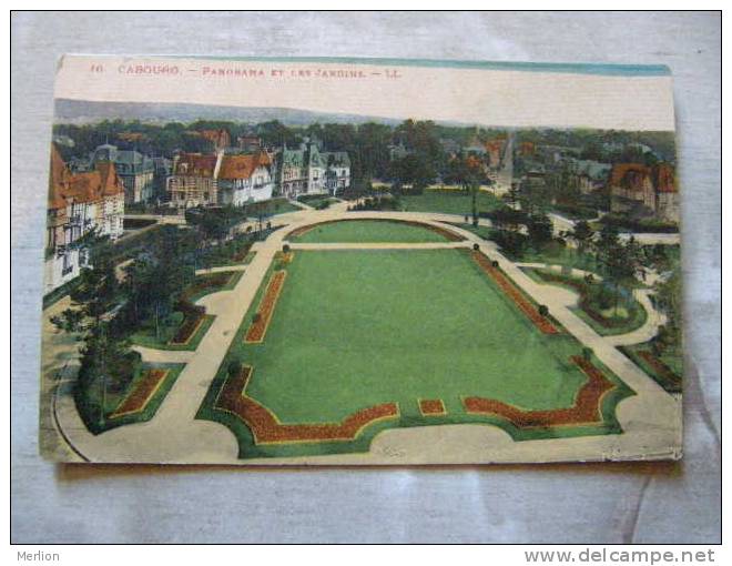 14 Cabourg Panorama Et Les Jardins  D77949 - Cabourg