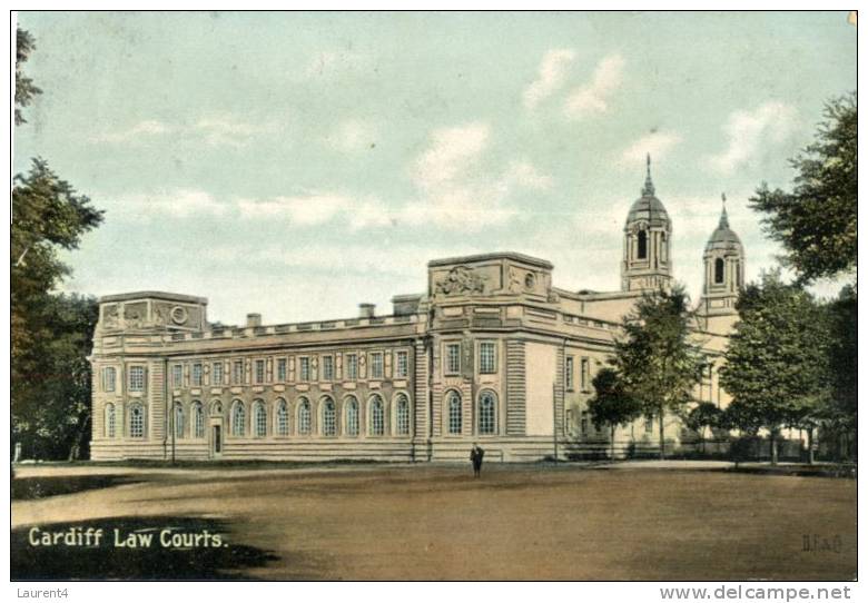 (089) Very Old Postcard - UK - Cardiff Law Courts - Cardiganshire