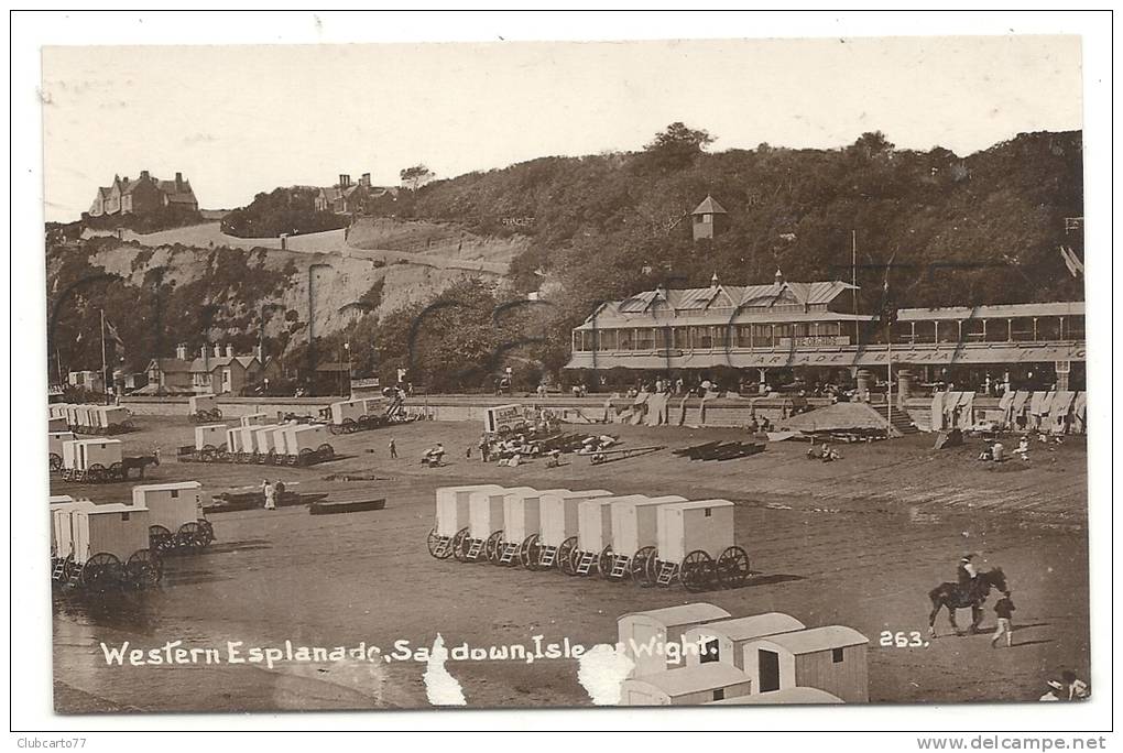 Sandown (Royaume-Uni, Isle Of Wight) : Western Esplanade And The Beach In 1910 (lively). - Sandown