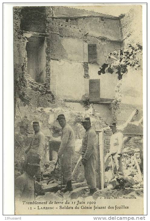 Carte Postale Ancienne Lambesc - Tremblement De Terre. Soldats Du Génie Faisant Des Fouilles. - Catastrophes - Lambesc