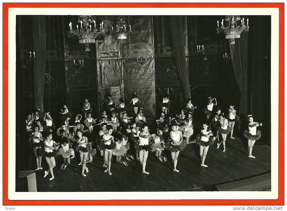 PHOTO Spectacle De DANSE Petits Rats - Dance Danseuse Danseuses - Autres & Non Classés