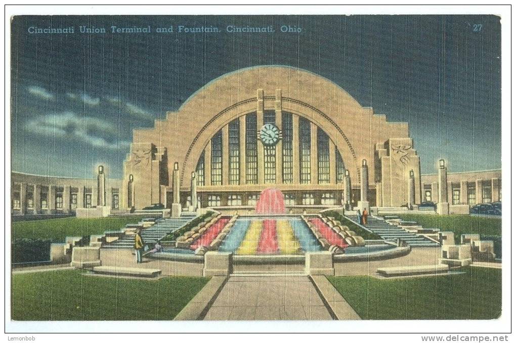 USA, Cincinnati Union Terminal And Fountain, Cincinnati, Unused Linen Postcard [11580] - Cincinnati