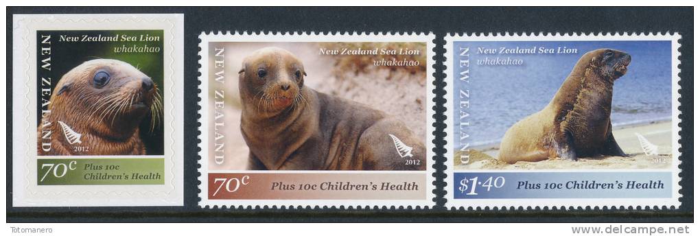 NEW ZEALAND 2012 Sea Lions Set Of 3v & Miniature Sheet (shaped)** - Fauna Antártica