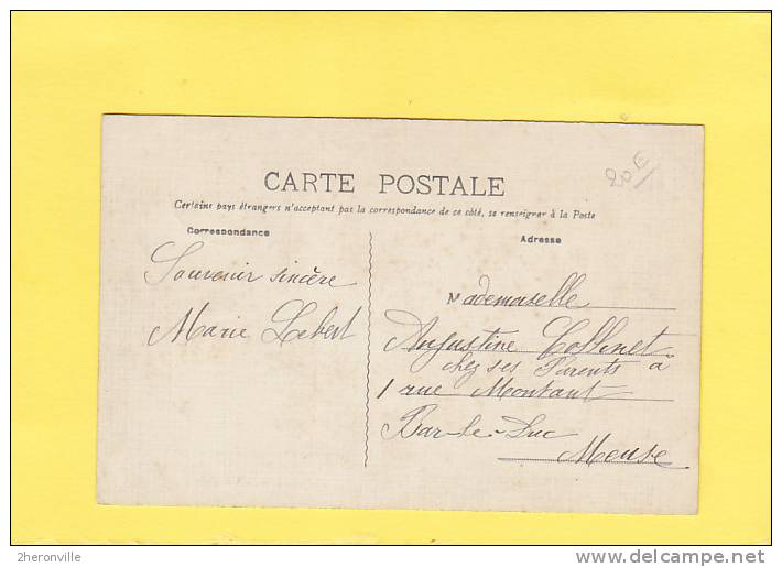 CPA  - 76 -  AUFFAY - Rue Gaulard - Belle Carte Toilée Couleur - Auffay