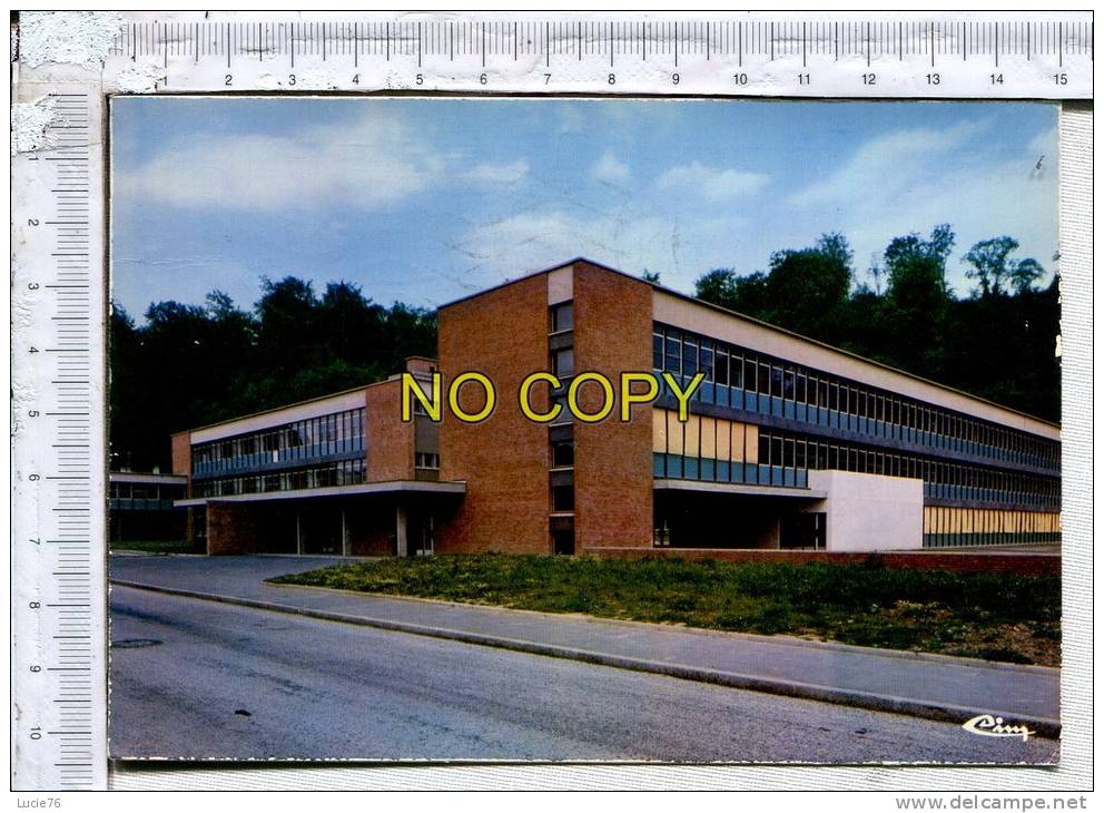 PAVILLY -  Le Nouveau Groupe Scolaire - Pavilly