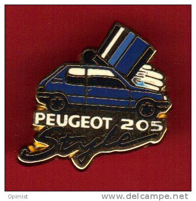 24816--pin's-peugeot 205 Style.signé Helium Paris. - Peugeot