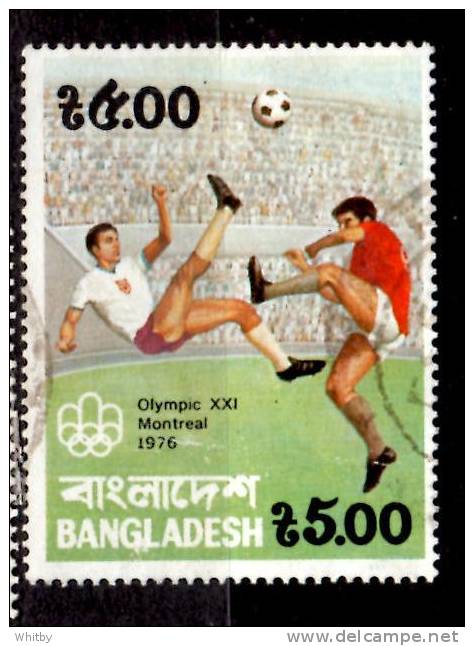 Bangladesh 1976 5t Soccer Issue  #122 - Bangladesch