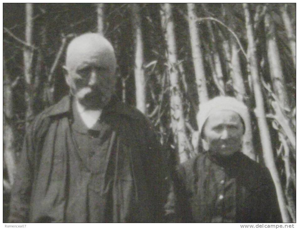 PAYSANS Du CENTRE De La FRANCE En Tenue De Travail - Folklore - Carte-photo - Non Voyagée - A VOIR ! - Sonstige & Ohne Zuordnung