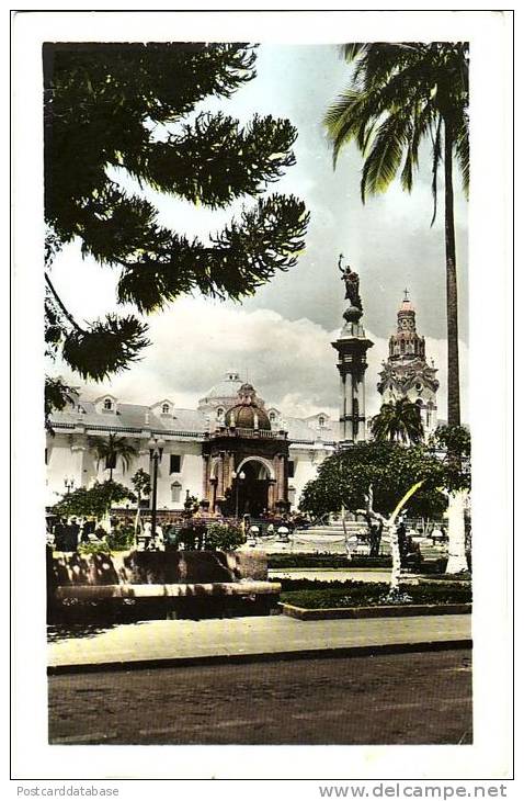 Plaza De La Independencia - Quito - Equateur