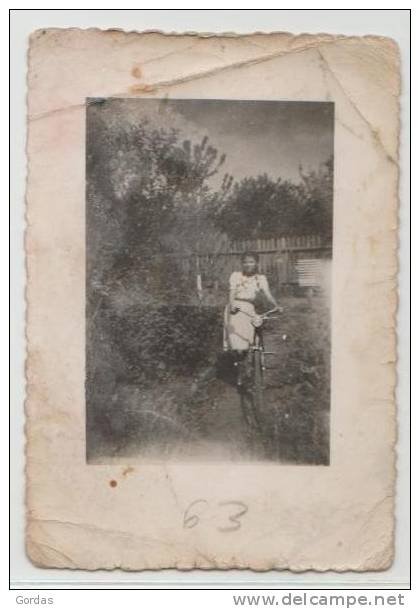 Moldova - Bessarabia - Romania - Balti 1943 - Bicicleta - Bicycle - Real Photo 65x90mm - Moldavia