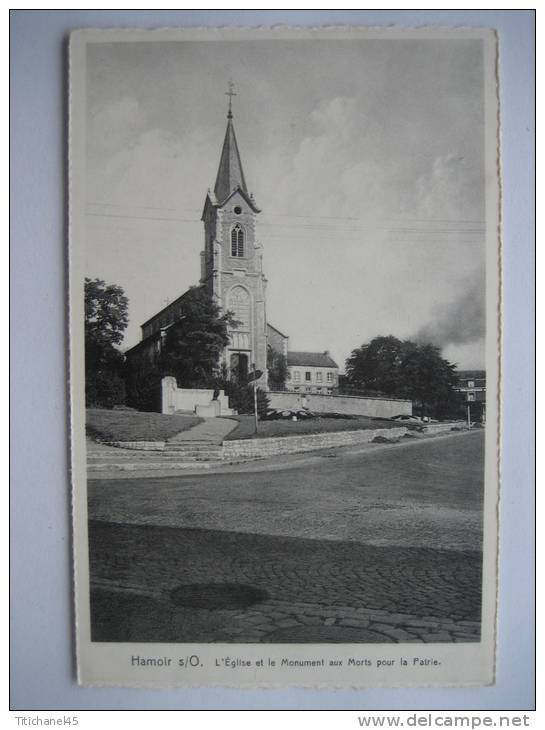 HAMOIR-SUR-OURTHE - L´Eglise Et Le Monument Aux Morts Pour La Patrie - Hamoir