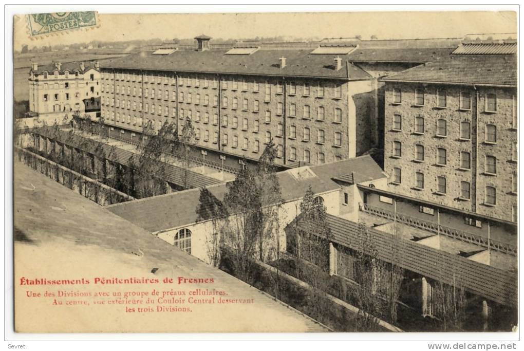 * FRESNES. - Etablissements Pénitentiaires - Fresnes