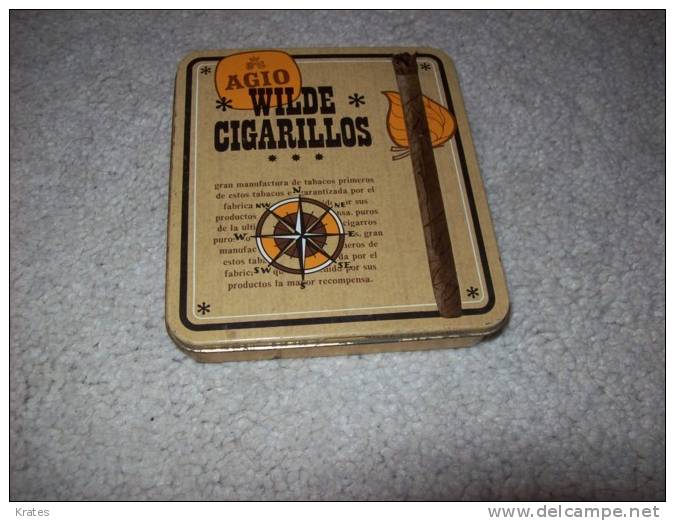 Old Tobacco Books - Wilde Cigarillos - Tabaksdozen (leeg)