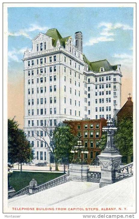 ALBANY. Thelephon Building From Capitol Steps. No Posted - Albany
