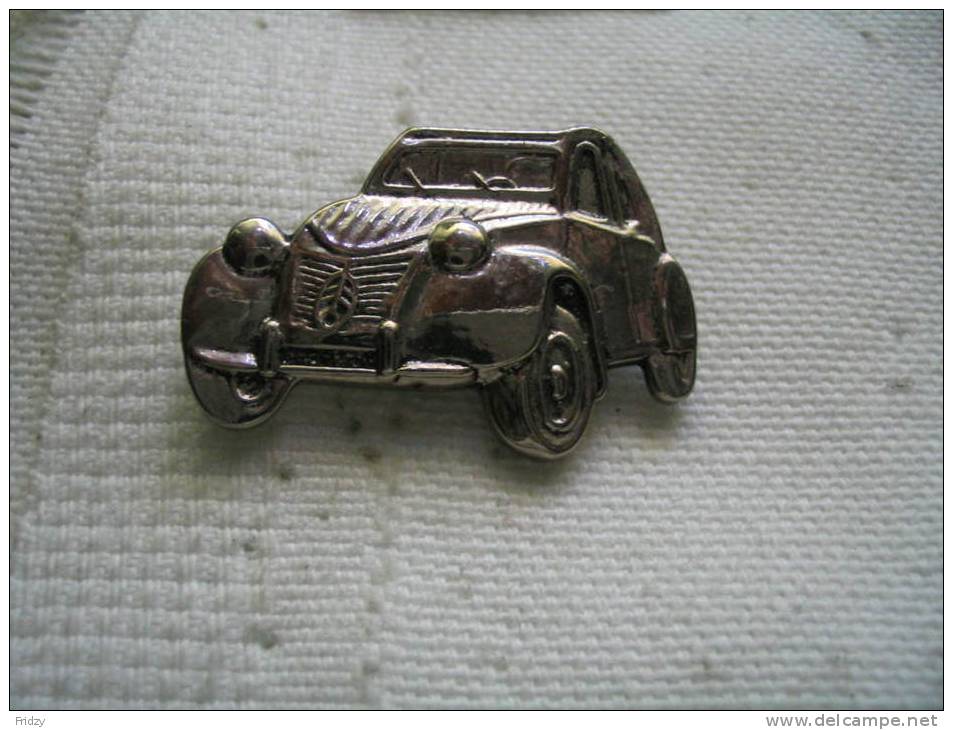 Pin´s 2CV Citroen En Relief - Citroën