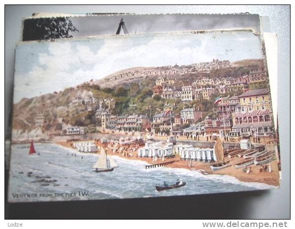 Engeland England Isle Of Wight Ventnor From The Pier - Ventnor