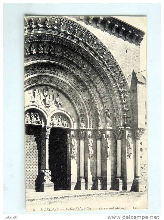 Carte Postale Ancienne : MORLAAS : Eglise Sainte-Foy , Le Portail , Détail - Morlaas