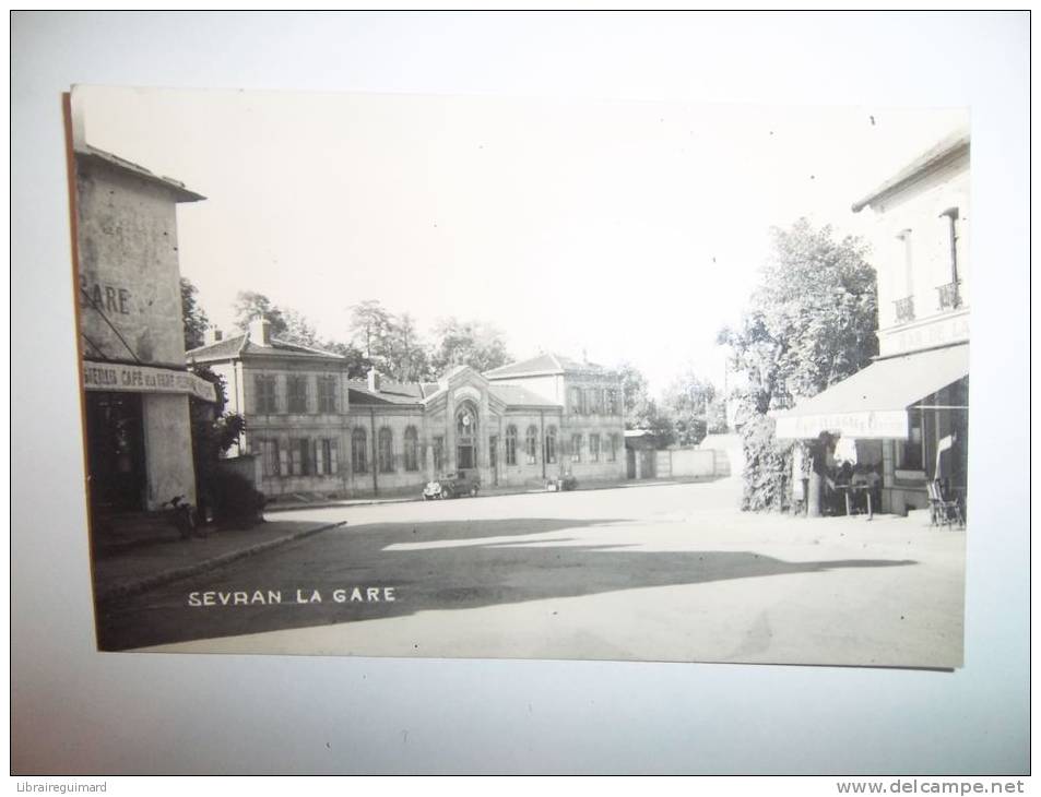 2jkh -  CPSM  - SEVRAN - La Gare - [93] Seine Saint Denis - Sevran