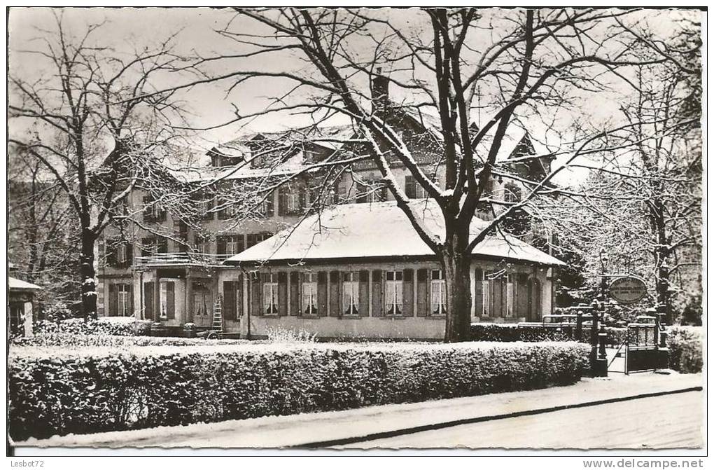 Cpsm, Munster (Haut-Rhin), Maison Familiale De Vacances "Grand´Hôtel" (sous La Neige) - Munster