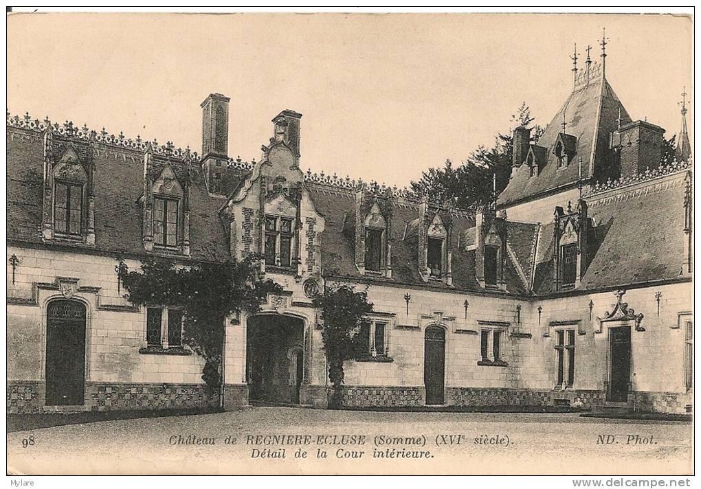 Cpa80 Chateau De Régnière Ecluse Cour Intérieure - Autres & Non Classés