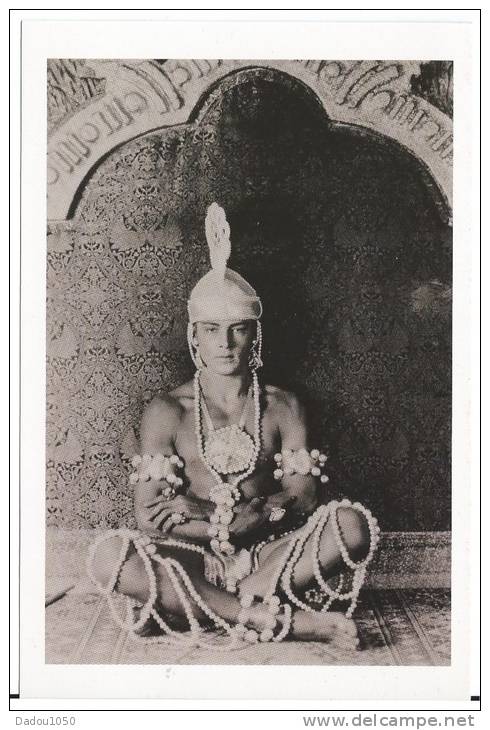 Format  CPSM RUDOLPH VALENTINO - Acteurs