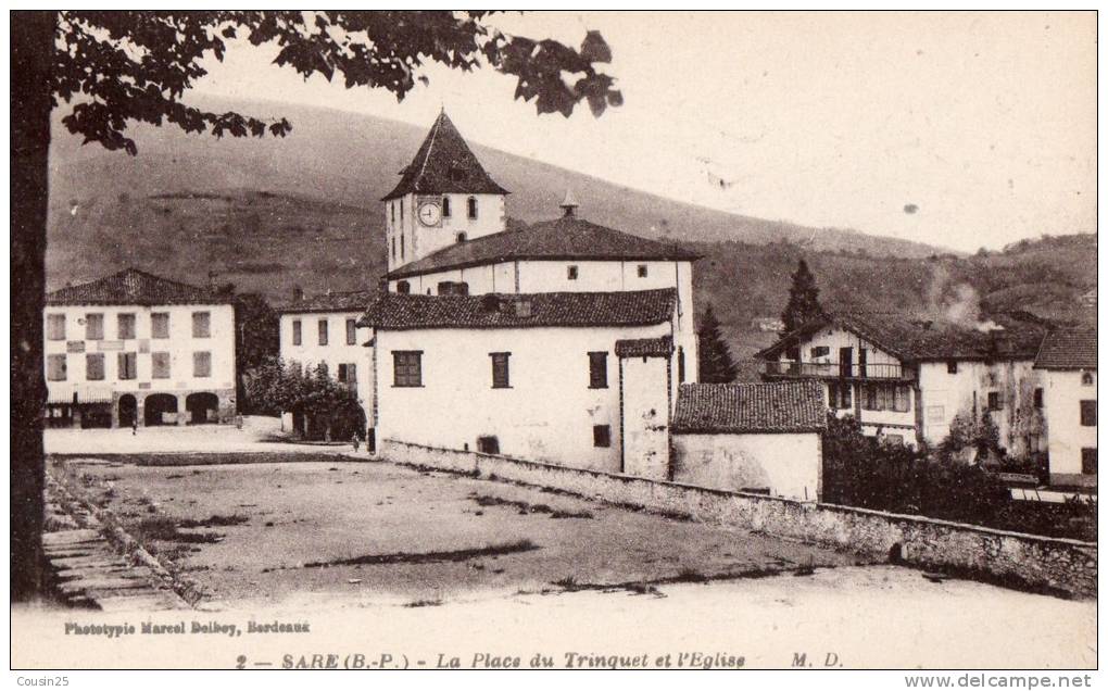 64 SARE - La Place Du Trinquet Et L'Eglise - Other & Unclassified
