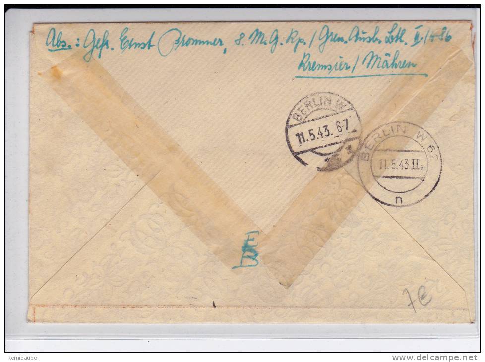 BÖHMEN UND MÄHREN - 1943 - ENVELOPPE RECOMMANDEE De KREMSIER - HITLER - - Lettres & Documents