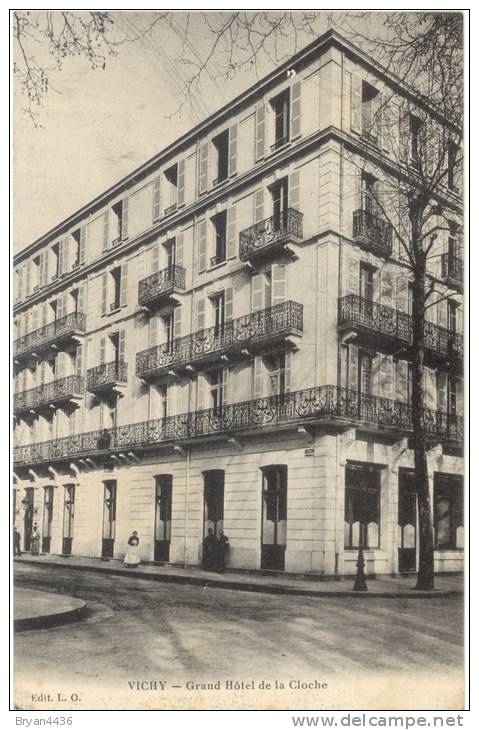 03- Vichy - Hôtel De La Cloche-Hôpital Temporaire Militaire N°52(annexe)du 17août 1914 Au 27 Déc. 1916 -TTB(2scans) - Vichy