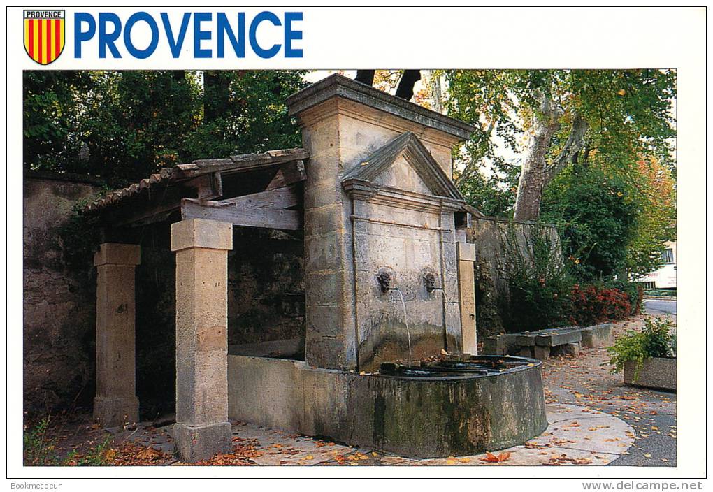 FONTAINE PROVENCALE - Provence-Alpes-Côte D'Azur