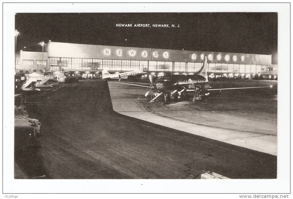 CPA -Newark Airport New Jersey : Bâtiments , Avions , Véhicules ...  : Buildings , Planes , Vehicles ... - Aérodromes