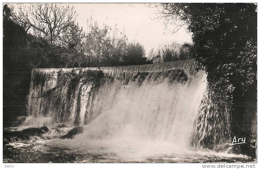 Sollies Toucas écluse Des Mastres Timbrée 1963 - Sollies Pont