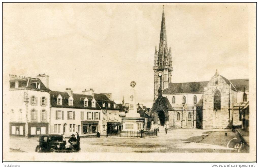 CPA 29 LANDIVISIAU PLACE DE L EGLISE ET MONUMENT AUX MORTS - Landivisiau