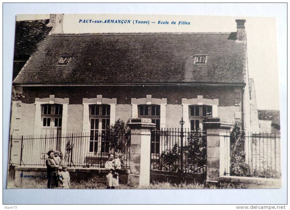 Pacy Sur Armançon ( Yonne ) - Ecole De Filles , Animée - Other & Unclassified