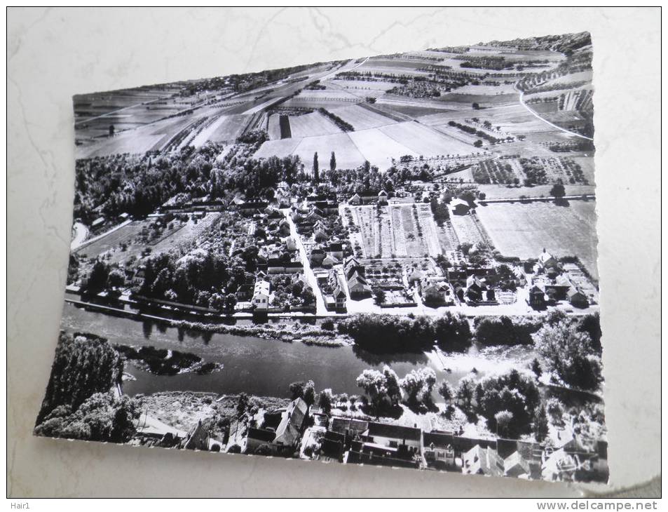 VDS CPA ENVIRONS DE CHAMPS SUR YONNE LA COUR BARREE SUPERBE VUE AERIENNE DE CE CHARMANT VILLAGE ICAUNAIS - Champs Sur Yonne