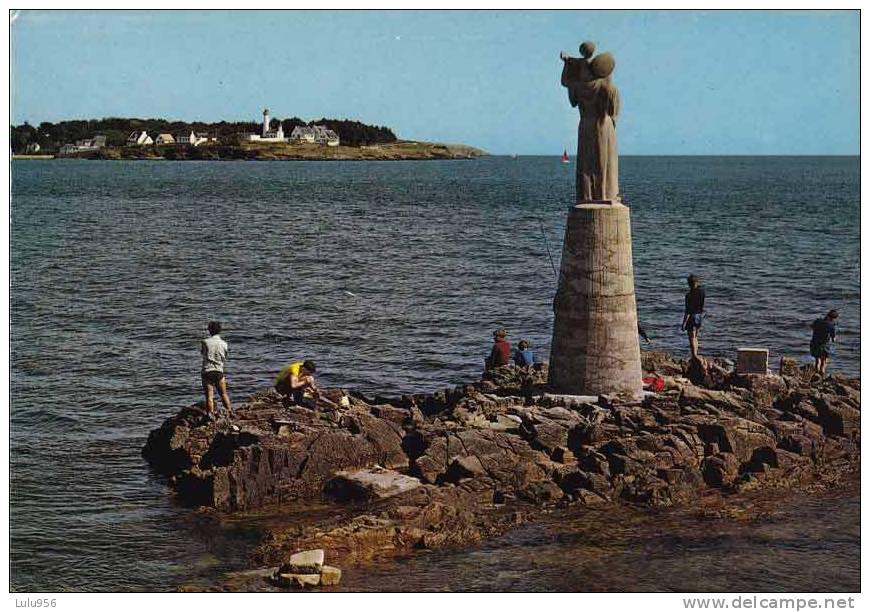 * * LOCMARIAQUER * * A La Pointe De Kerpenhir, Notre-Dame De Kerdro ( Carte Vierge ) - Locmariaquer