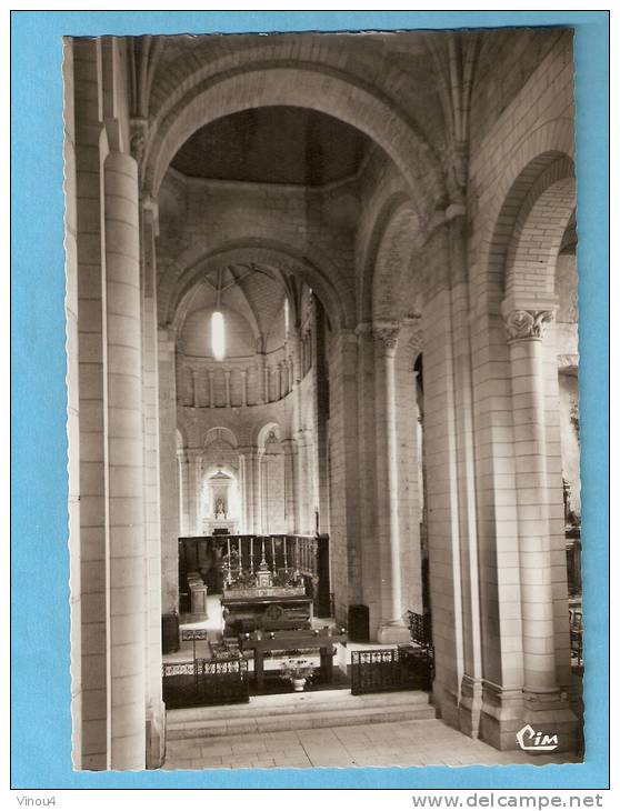 CPSM - Abbatiale De St JOuin De Marne- Le Choeur- 79 Deux Sèvres - Saint Jouin De Marnes