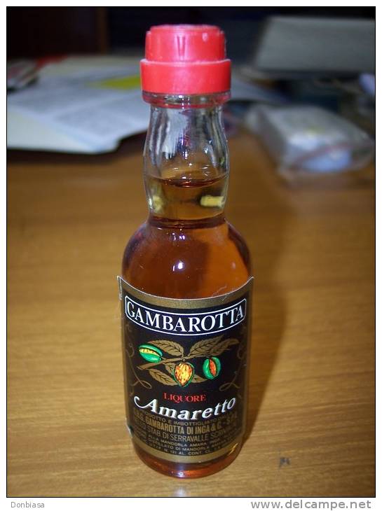 Amaretto Gambarotta Liquore: Bottiglia Mignon Tappo Plastica GBG Gambarotta Inga & C. Spa Serravalle Scrivia Alessandria - Alcoolici