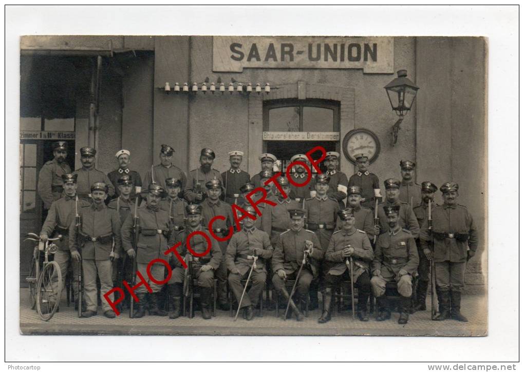 SARRE-UNION-GARE-SOLDATS-CARTE PHOTO Allemande-Guerre-14-18-1WK-FRANCE-67-FRANKREICH-MILITAIRE-Militaria-Feldpost- - Sarre-Union
