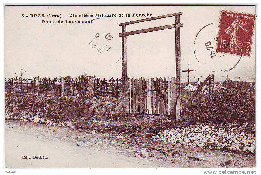 55. BRAS. CIMETIERE MILITAIRE DE LA FOURCHE. ROUTE DE LOUVEMONT . Carte Taxée à 50 C. Editions DUCHENE - Cimetières Militaires