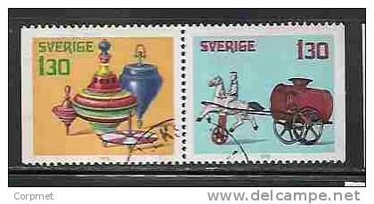 SWEDEN - 'NOËL - ANCIENT TOYS - Yvert # 1031a - SE-TENANT Pair   - VF USED - Oblitérés