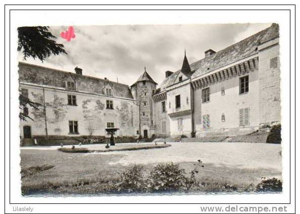 2035-37-LA GUERCHE-Le Chateau ( XVe Siècle ) -Cour Intérieure - Other & Unclassified