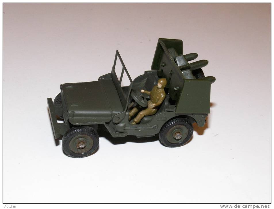 Véhicule Miniature Militaire Dinky-Toys - Militari