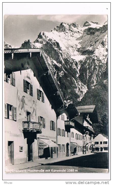 D3077    MITTENWALD : Hochstrasse Mit Karwendel - Mittenwald