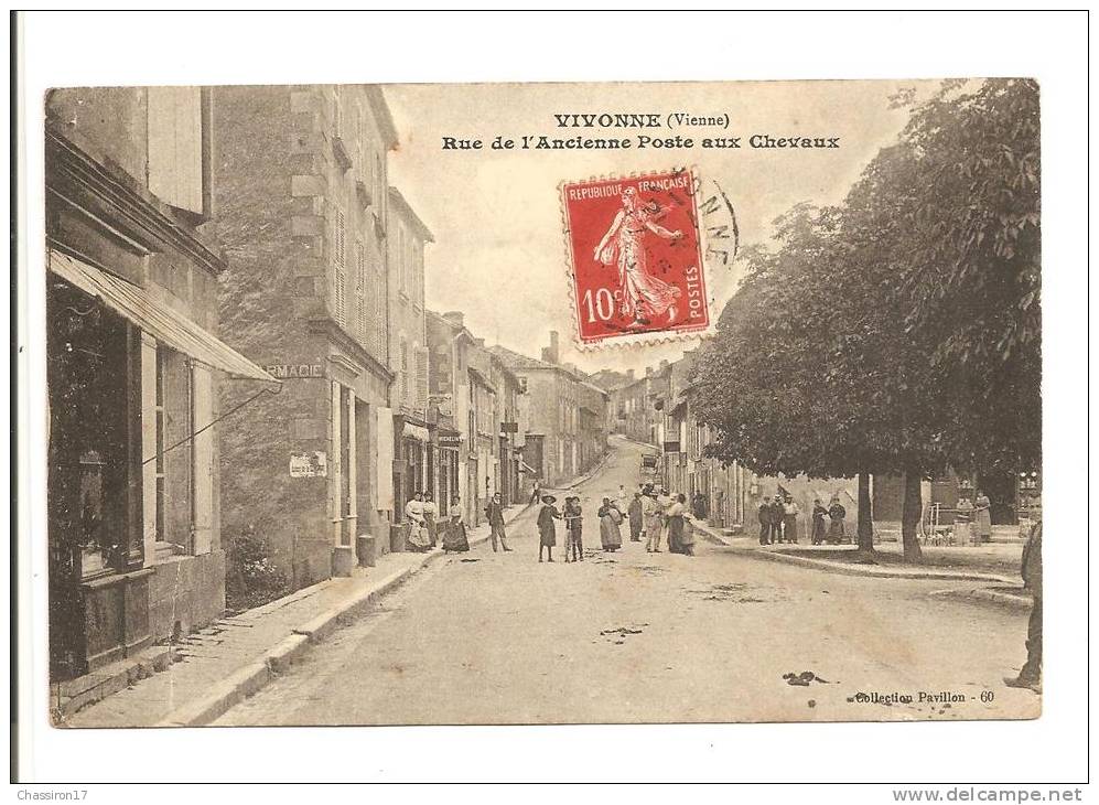 86 - VIVONNE  - Rue De L´ Ancienne Poste Aux Chevaux - Belle Animation - Vivonne