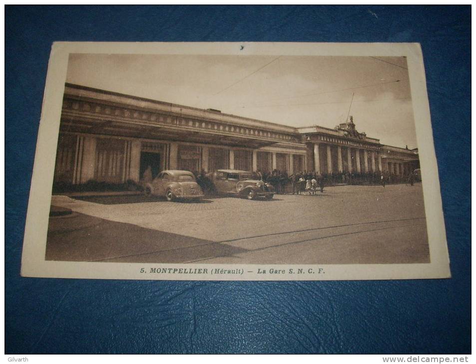 Montpellier - La Gare S.N.C.F. - Animée -automobiles - Photo Verhasselt 5 - L102A - Montpellier