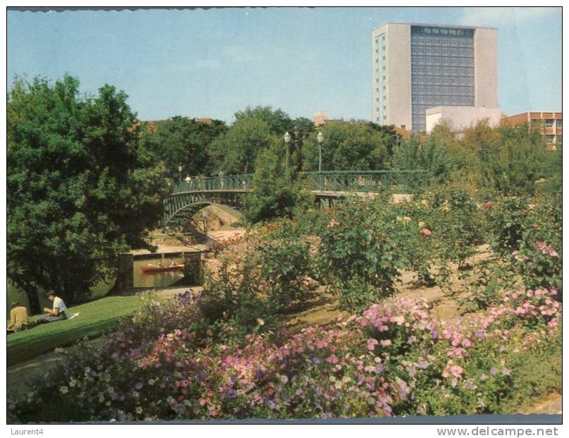 (665) Australia - SA - Adelaide Uni Bridge & River Torrens - Adelaide