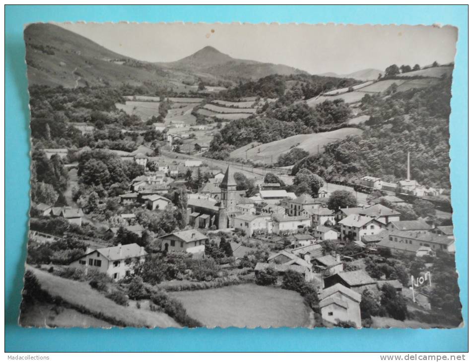 Saint-Etienne-de-Baigorry ( 64 ) : Vue Générale - Saint Etienne De Baigorry